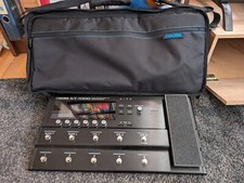 BOSS GT 1000 mit Tasche