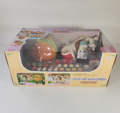 Sylvanian Families Calico Critters Familia De Gatos Con Accesorios - Foto 5