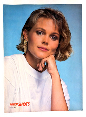 THE GO-GO'S / BELINDA CARLISLE / 1980'S MAGAZINE FULL PAGE PINUP POSTER
