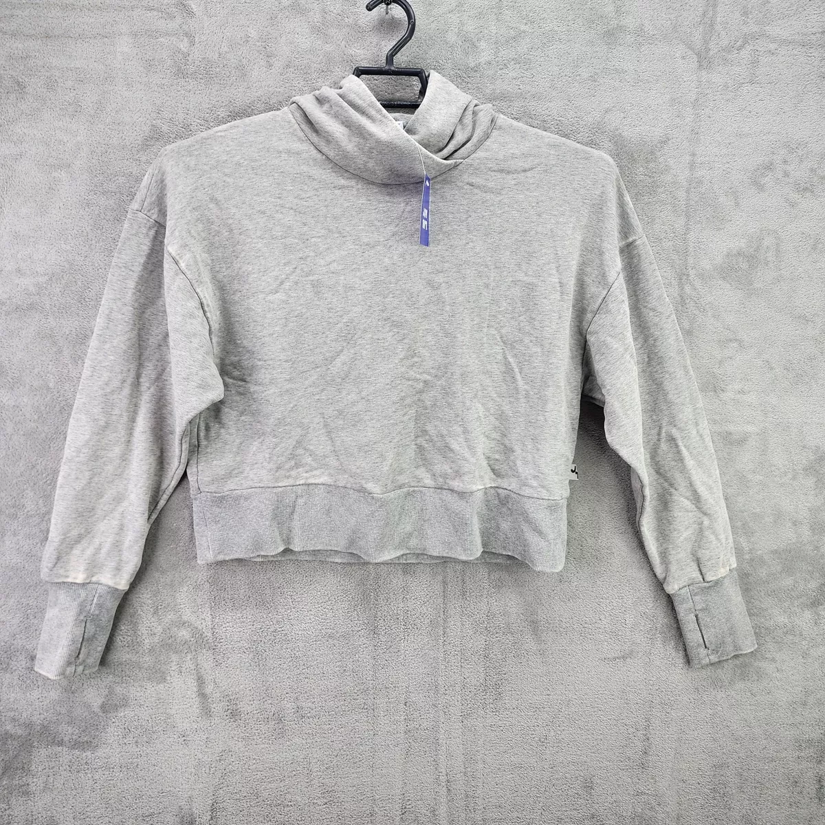 Crop sweatshirt deals online