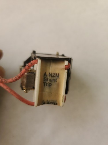 MOELLER CIRCUIT BREAKER A-NZM-4/6 Shunt Trip 24V DC - Picture 6 of 12