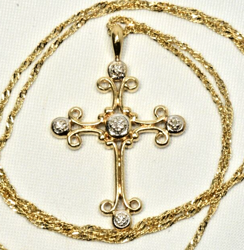 14k Yellow Gold Diamond Cross & 14k Gold Sparkle Chain Pendant
