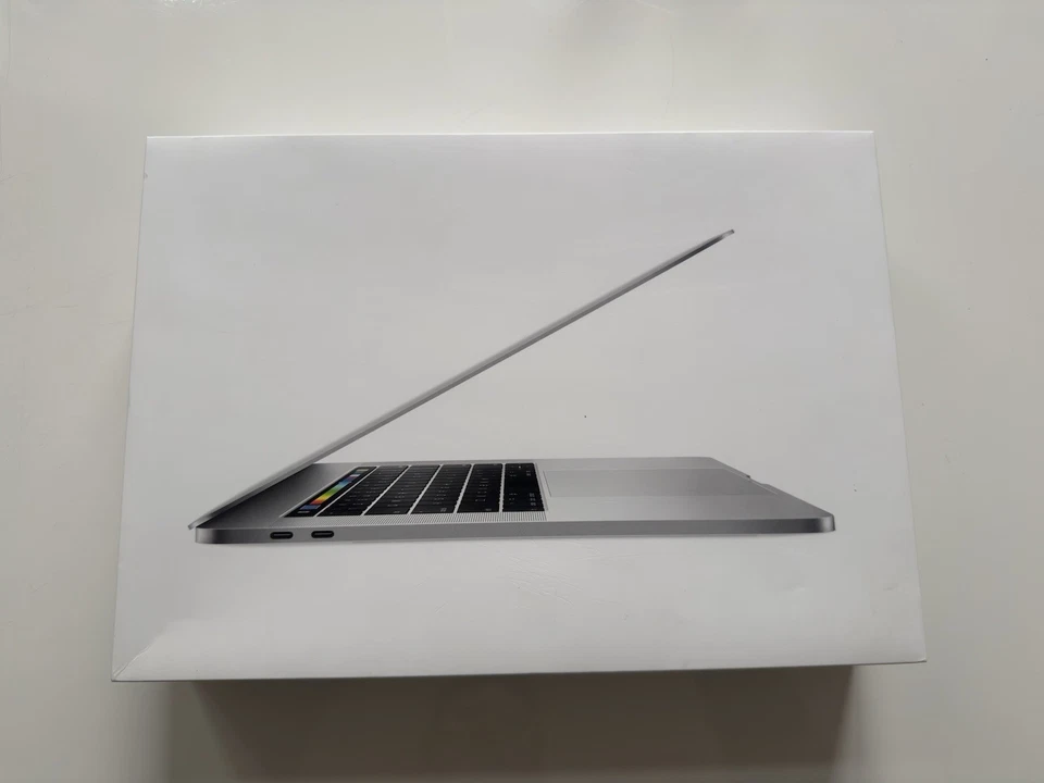 Apple MacBook Pro 15,4 Zoll (512GB SSD, Intel Core i7 , 2,80 GHz, 16GB). - Bild 2 von 4