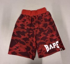 A Bathing Ape BAPE Kids L Red Camo Shark Sweat Shorts Black Red 98