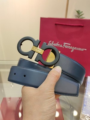 Authentic Salvatore Ferragamo Unisex Adults Gancini Reversible Leather Belt