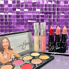 MAC Selena The Queen of Cumbia Makeup Limited Edition 25th Anniversary Bundle