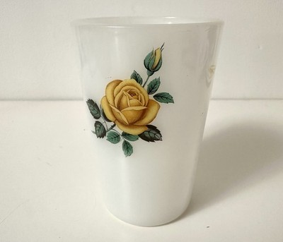 Vintage Phoenix Opalware Tasse Becherglas 11 cm weiß gelb rose England