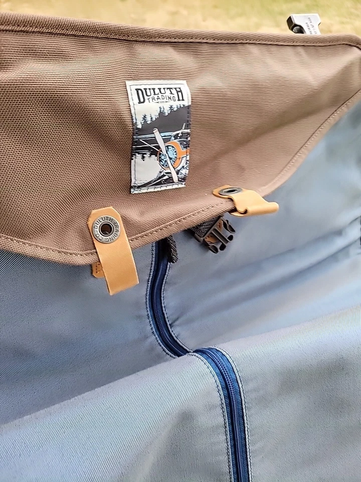 Duluth Trading Co Garment Bag Canvas Leather Trim Excellent Condition 2 Piece - Image 4 of 4