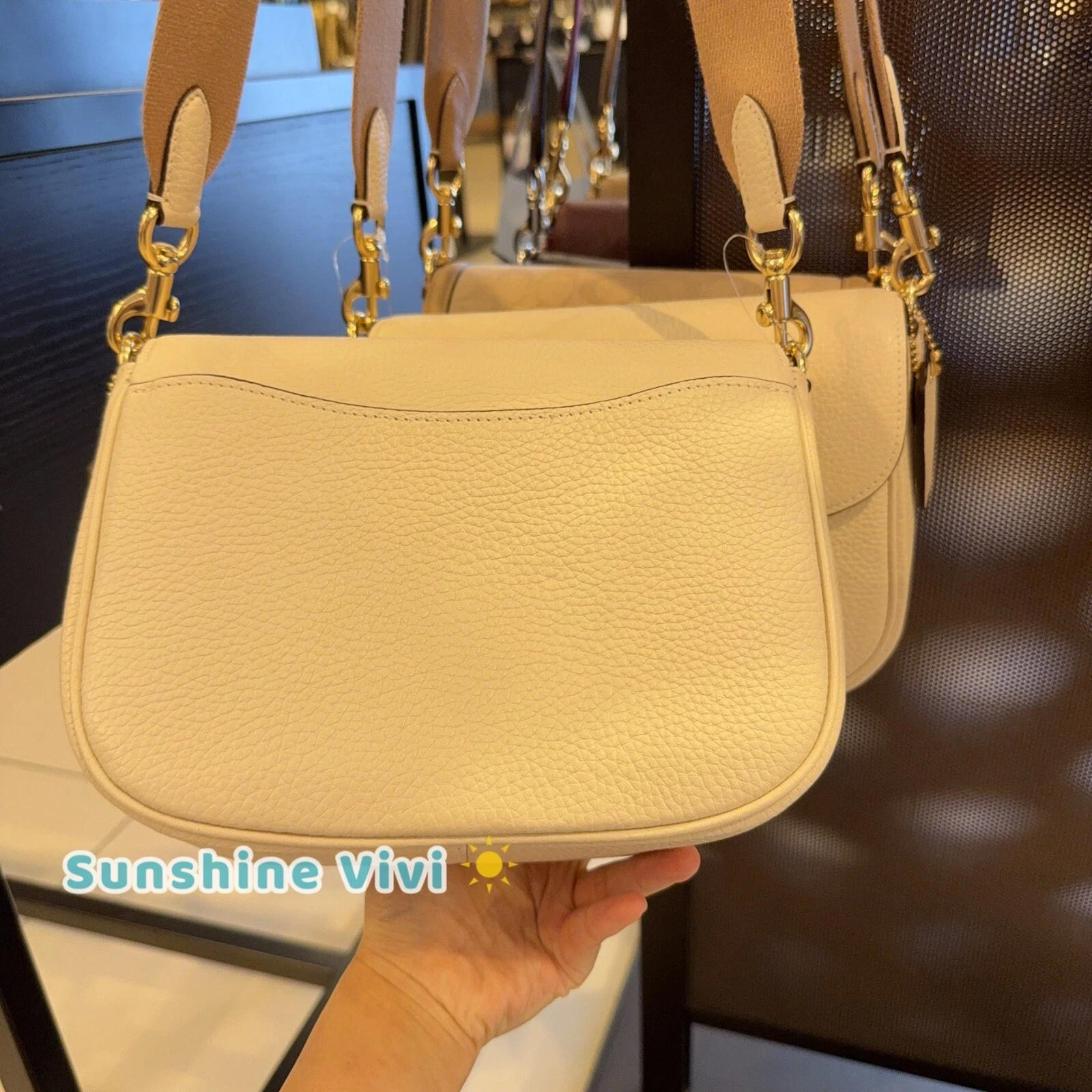 Borsa da sella Coach Amelia nuova con etichetta tasche interne ed esterne morbida pelle bianca CP107