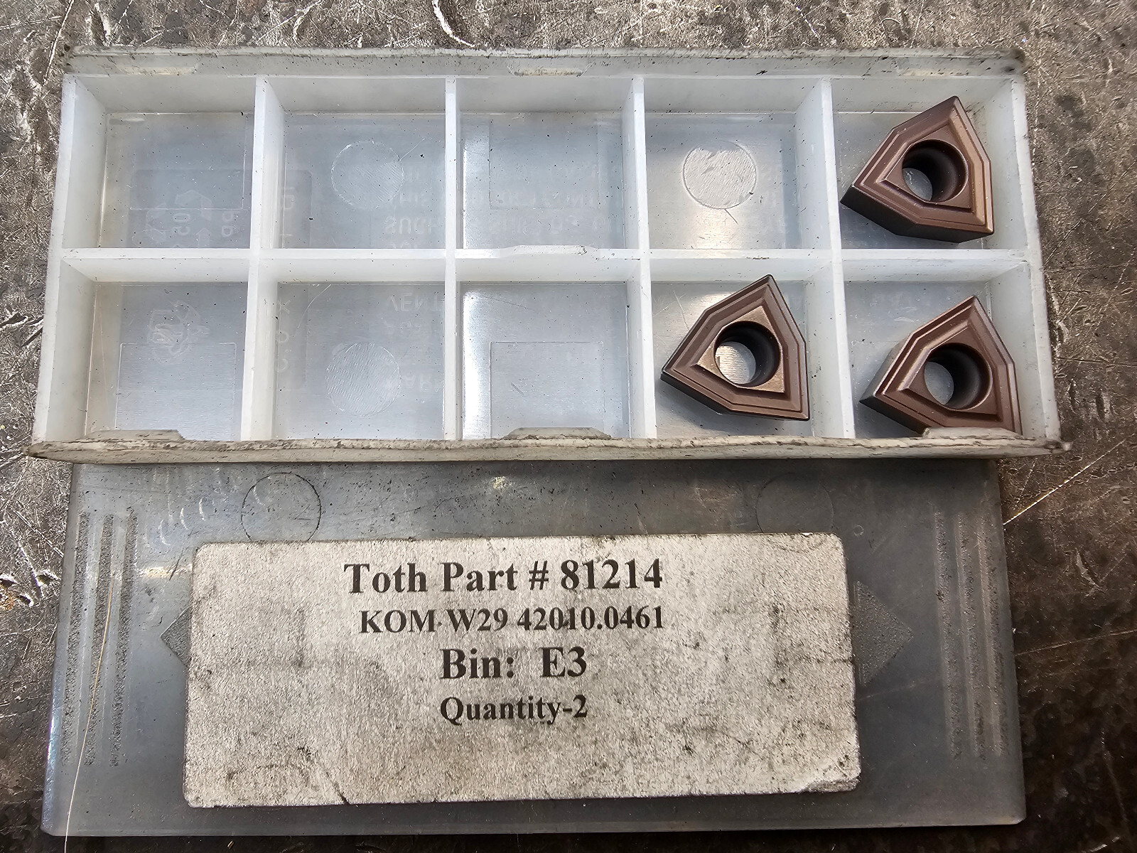 10 Inserts Carbure KOMET W29 - Grade BK8425 - Pour Tournage - Neuf