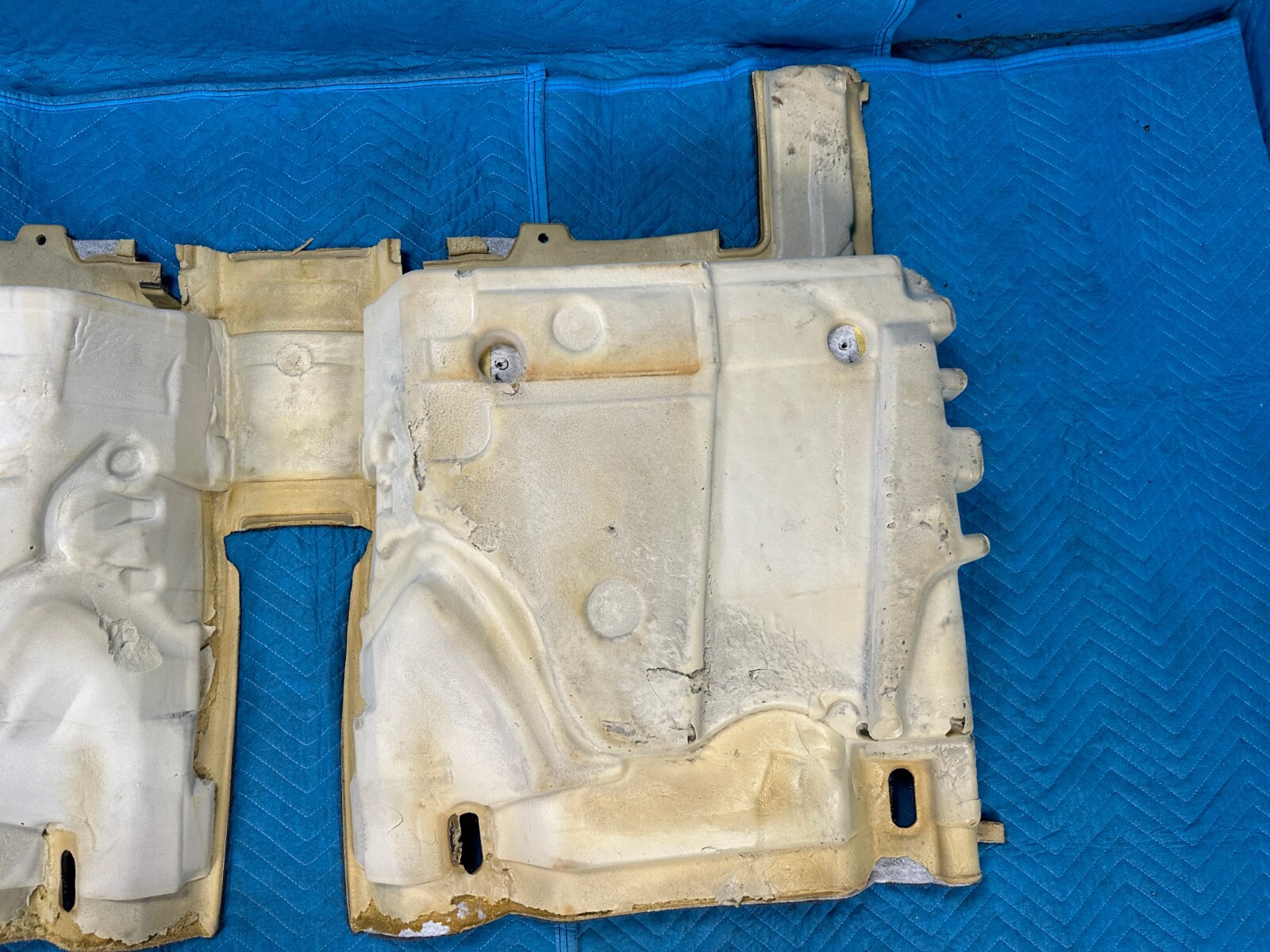 Bentley Continental Flying Spur Rear Floor Carpet Burnt 29k 2006-2012 OEM