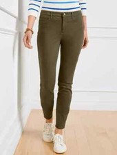 NWT Talbots Womens Misses Moss Green Jegging Pants Size 8 New