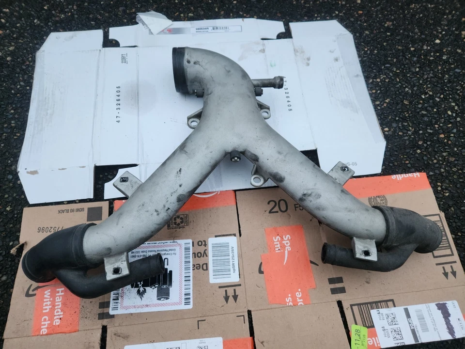 Cachimbo estilo tardio 2,7t Y com garras de lagosta - Imagem 2 de 2