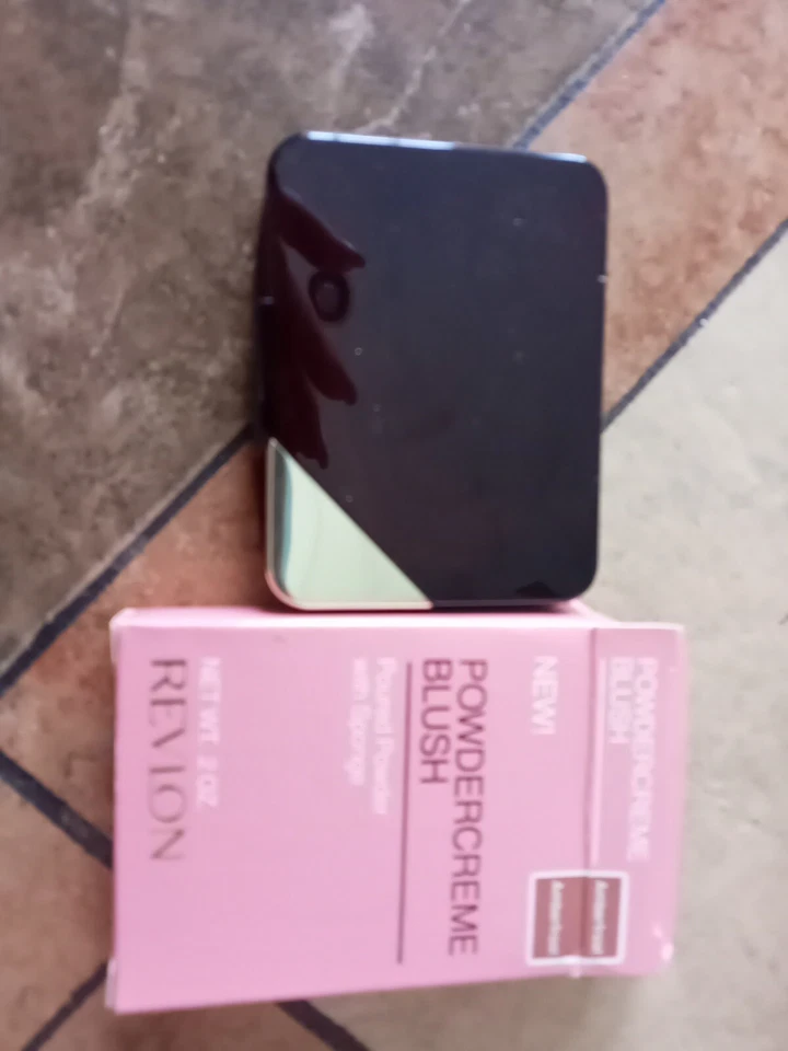 Revlon PowderCreme Blush 0.2 oz AMBERFROST Pink Brown Contour New in Box - Image 2 of 4