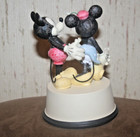 Hallmark Disney Mickey & Minnie Mouse Figurine — photo 2