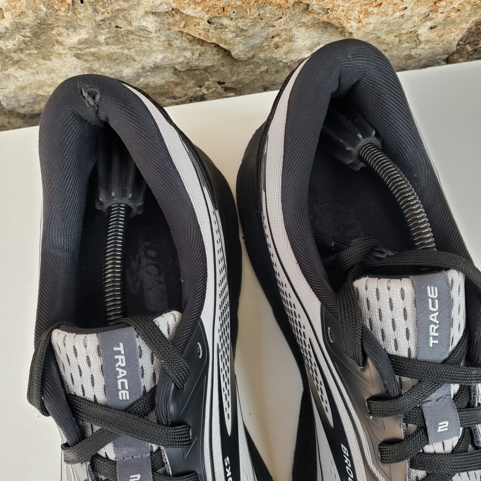 Brooks Trace 2 Athletic Road Running Shoes Men's Size… Gem