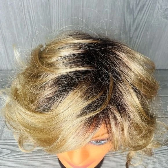 Peluca de fibra envidy kanekalon peluca marrón rizada con reflejos peluca adicional Foto 3 de 4