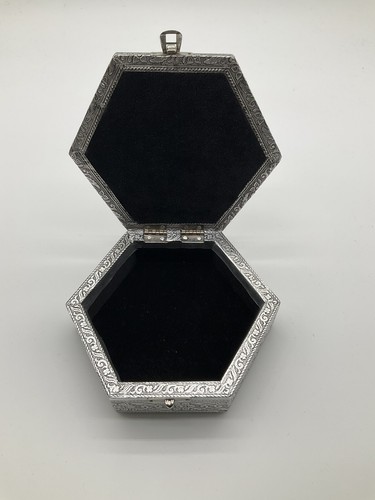 Stone The Crows Schmuckkästchen - Bild 2 von 4