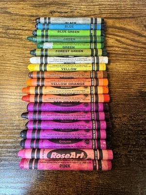 Vintage RoseArt Crayons Lot 1990s Used Loose Crayons USA Mixed Colors