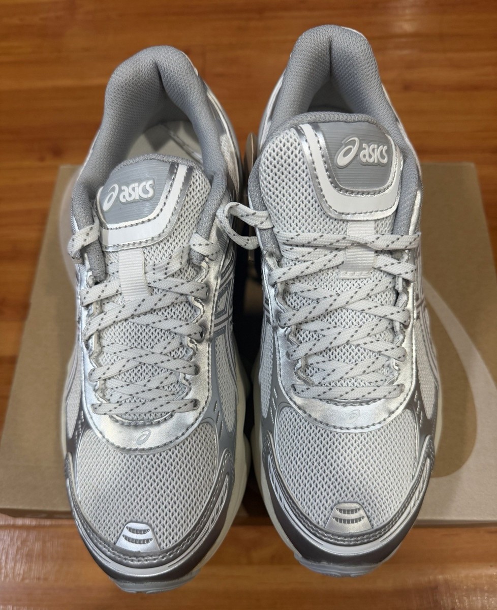 Size 6 - Asics Gel Kinetic Fluent White Silver Women's 1203A591
