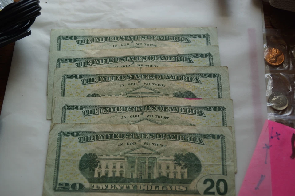 $20.00 Bills, star notes. Lot of 5 - Image 2 of 2