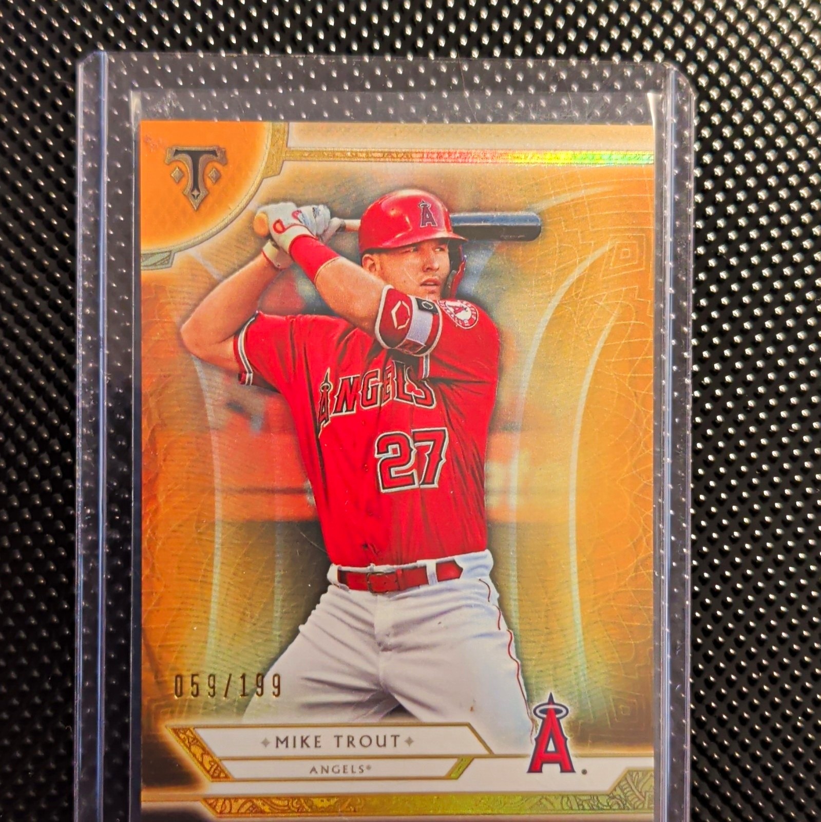 Topps 2018 Triple Threads Mike Trout #4 Amber /199 Los Angeles Angels