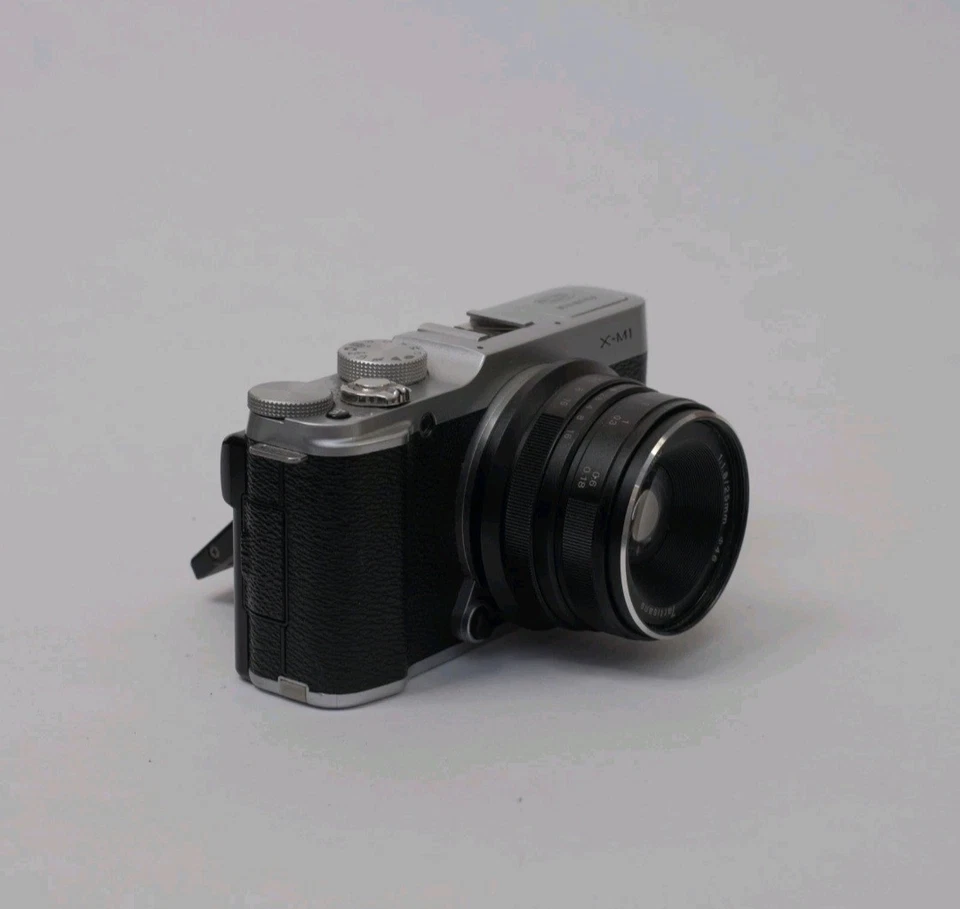 Fujifilm X-M1 Digitalkamera 16 3 MP Silber + 7Artisan 25mm f1.8 Top Zustand - Bild 3 von 4