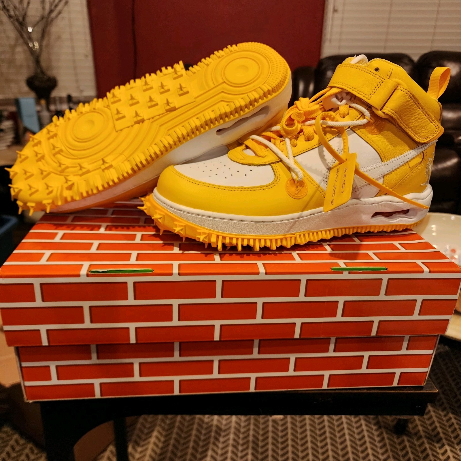 OFF WHITE X NIKE Taglia 11 Nike Off White x Air Force 1 SP Pelle Mid Varsity Maize