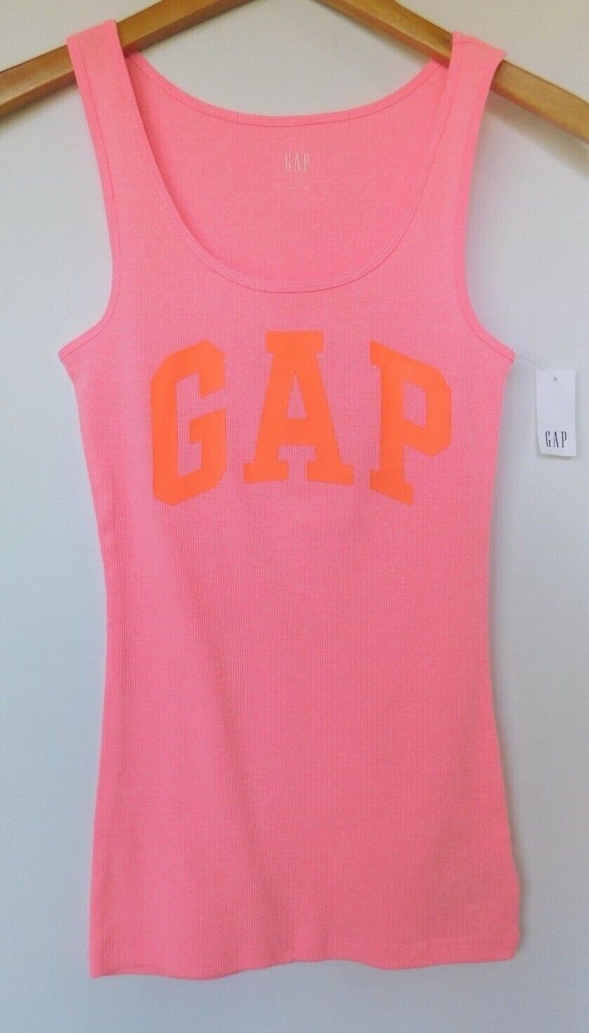 TANK TOP--GAP--Women's Boyfriend Logo Fitted Stretch Pink--SIZE SMALL--BRAND NEW-image