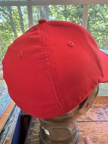 Under Armour Red Hat With White Logo On Front. Hat Cap Fitted L/XL - Picture 8 of 11
