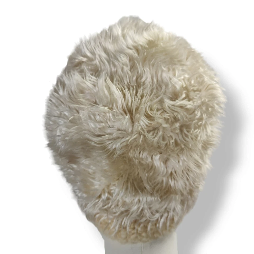 Vintage 60s Faux Fur Toque Hat Beanie Winter White  Adult One Size - Image 2 of 4