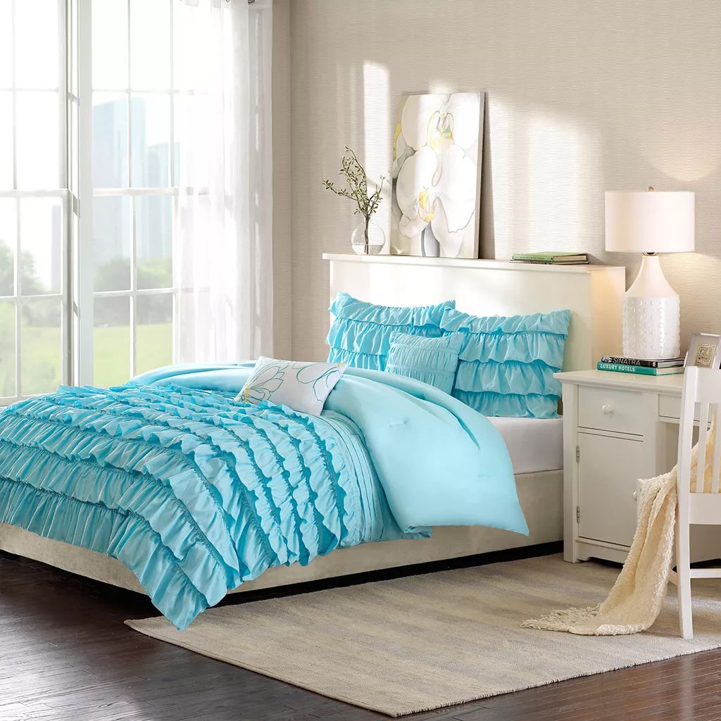 Blue top girl bedding