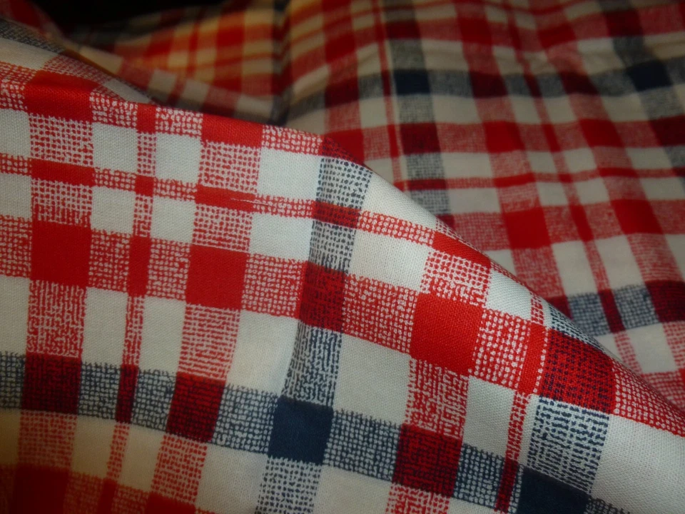 CESTA de Acolchado a Cuadros de Pascua Forro Tela Algodón 43"x 1/2 Yarda Foto 2 de 2