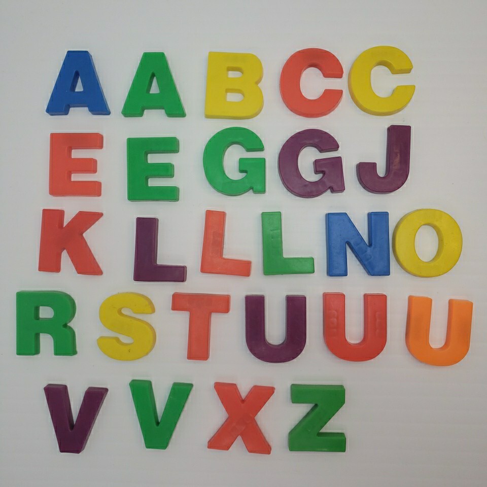 Lot 26 Vtg Tootsie Toy Magnetic Fridge Alphabet Letters Various