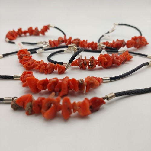 Lote de 7 Pulseras Coral Rojo Natural, Cierre Cuero y Plata. - Imagen 9 de 14