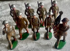 Vintage Seven Lead Marching Soldiers plus a Bugler  Flag Bearer
