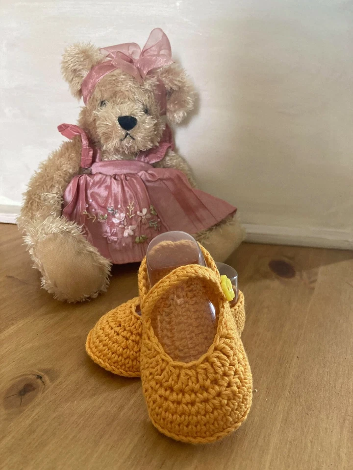 Handmade Crochet Baby Firs Shoes Mary Jane Christening Baby Girls Casual Booties - Image 4 of 4