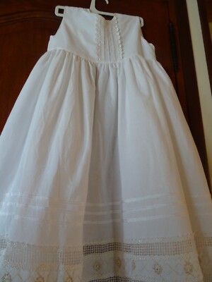 Taufkleid kleines Mädchen 3/6 Monate Monat Empfang, Hochzeit usw... oder Puppe