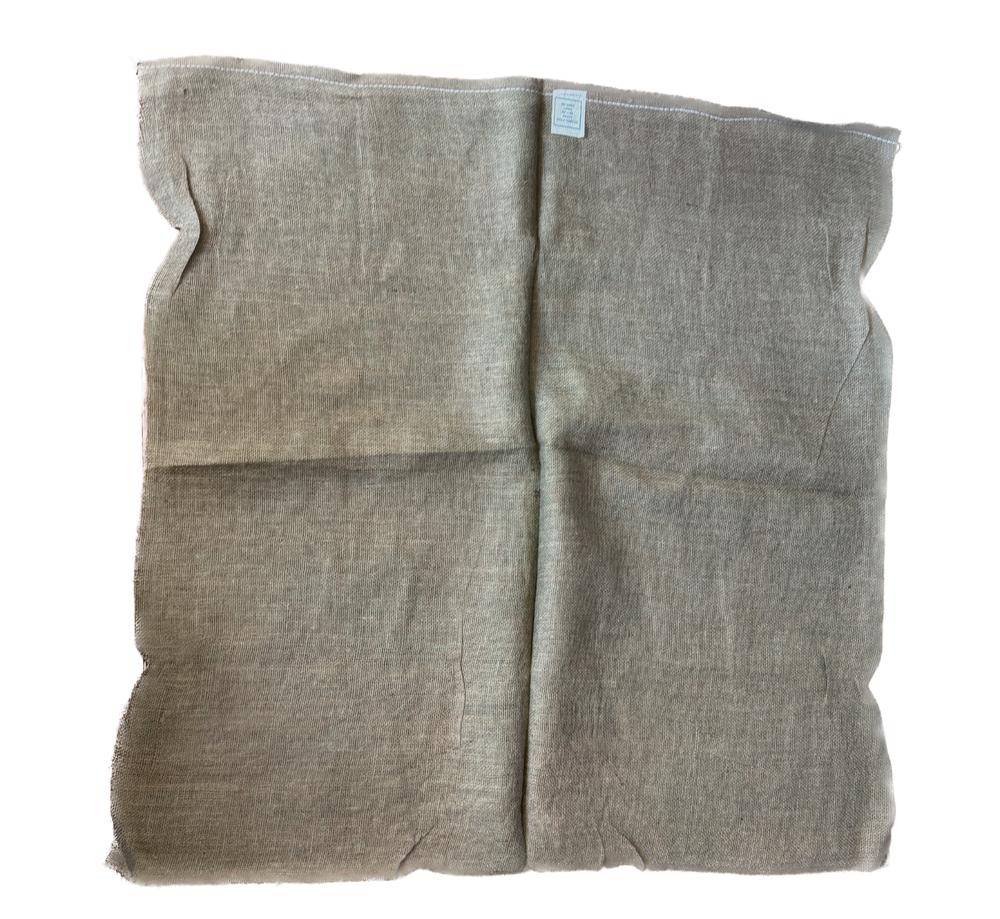 8.9 oz Treated Outdoor Basket Liner for Plants & Garden Beds