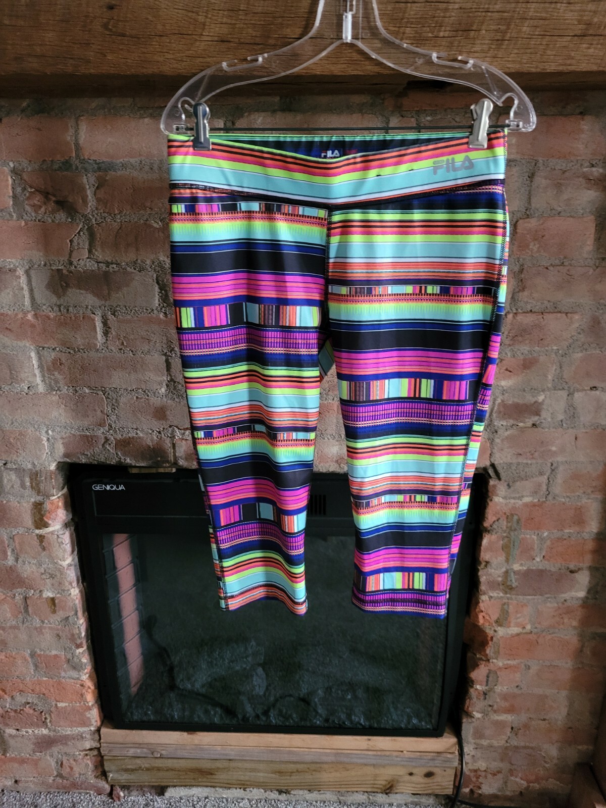 FILA Sport Women’s Multi Colored Running Capri Leggings Size Medium A10