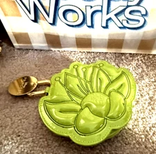 Bath and Body Works Disney Princess Coin Purse TIANA Green Flower NWT free ship