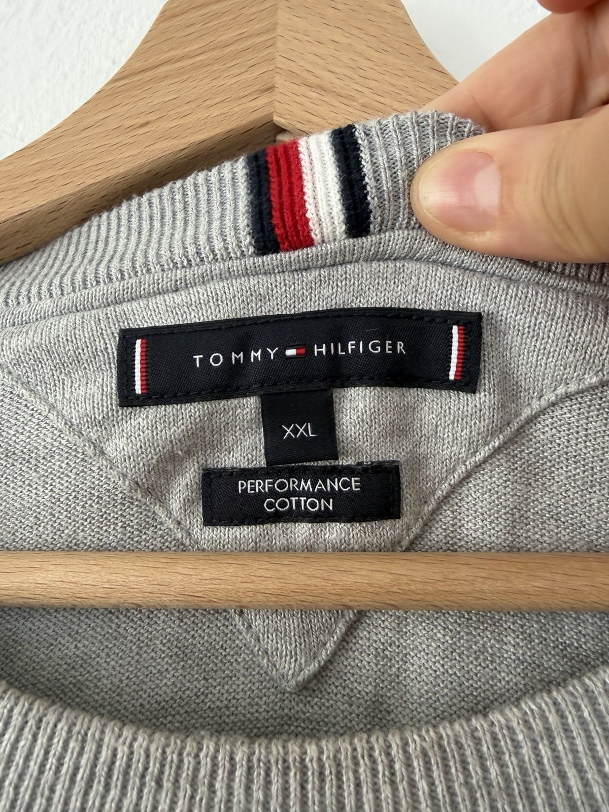 Tommy Hilfiger Men's XXL Medium Grey Cotton Blend Crew Jumper image 3