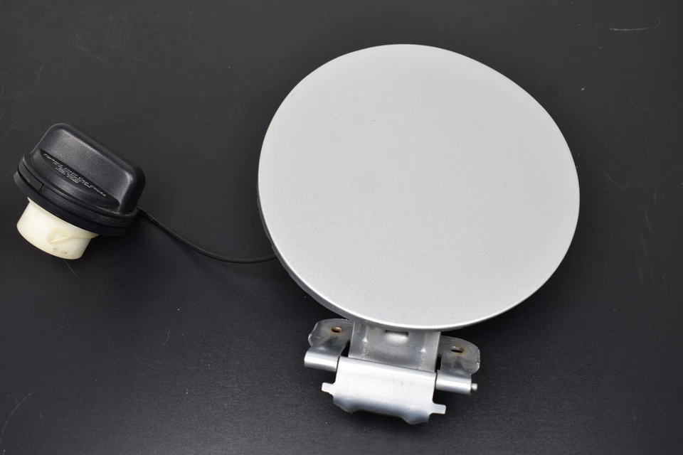 2008-2013 Nissan Altima Coupe Silver K12 Fuel Filler Door Gas Lid OEM - Image 2 of 4