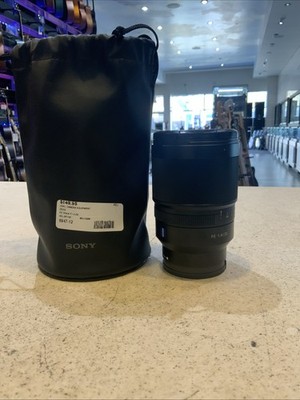 Zeiss Distagon FE 35mm F/1.4 Sony E-Mount W/ Lens Caps And Pouch