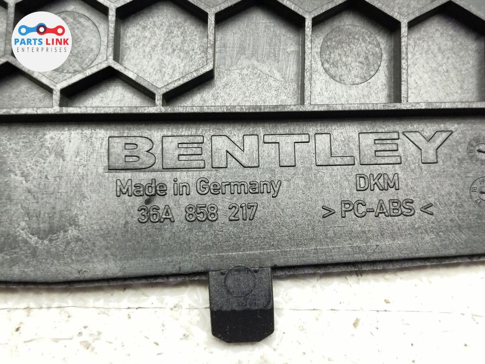 Bentley Bentayga 2016-2020 Left Side dashboard molding Blue