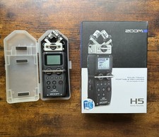 Zoom H5 4-Track Portable Recorder + 32 GB SD ...