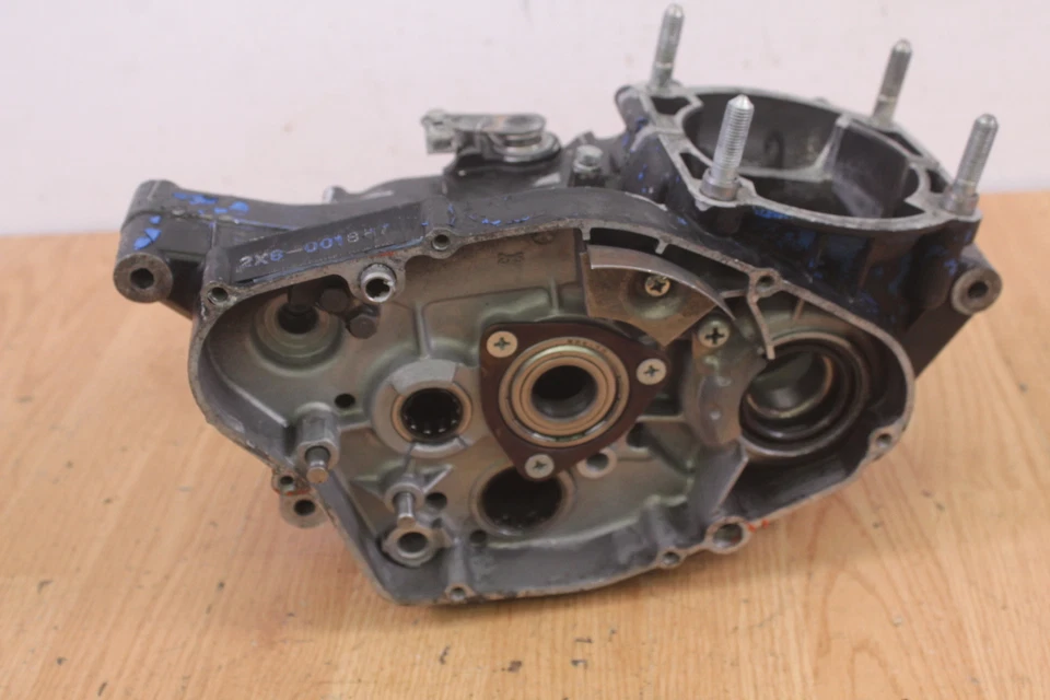 Yamaha IT400 1979 estuches de motor/carcasa de motor cárter - juego Foto 3 de 4