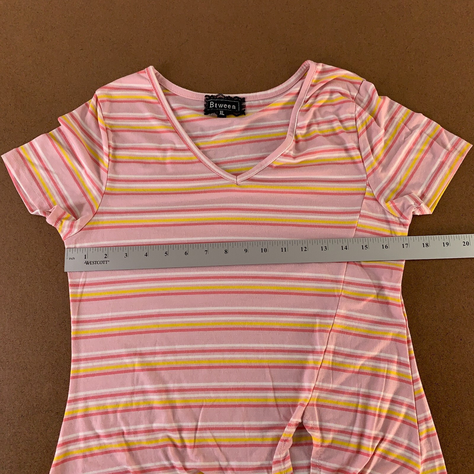 Btween Juniors Size XL Pink Striped Short Sleeve V Neck Knot Hem T-Shirt