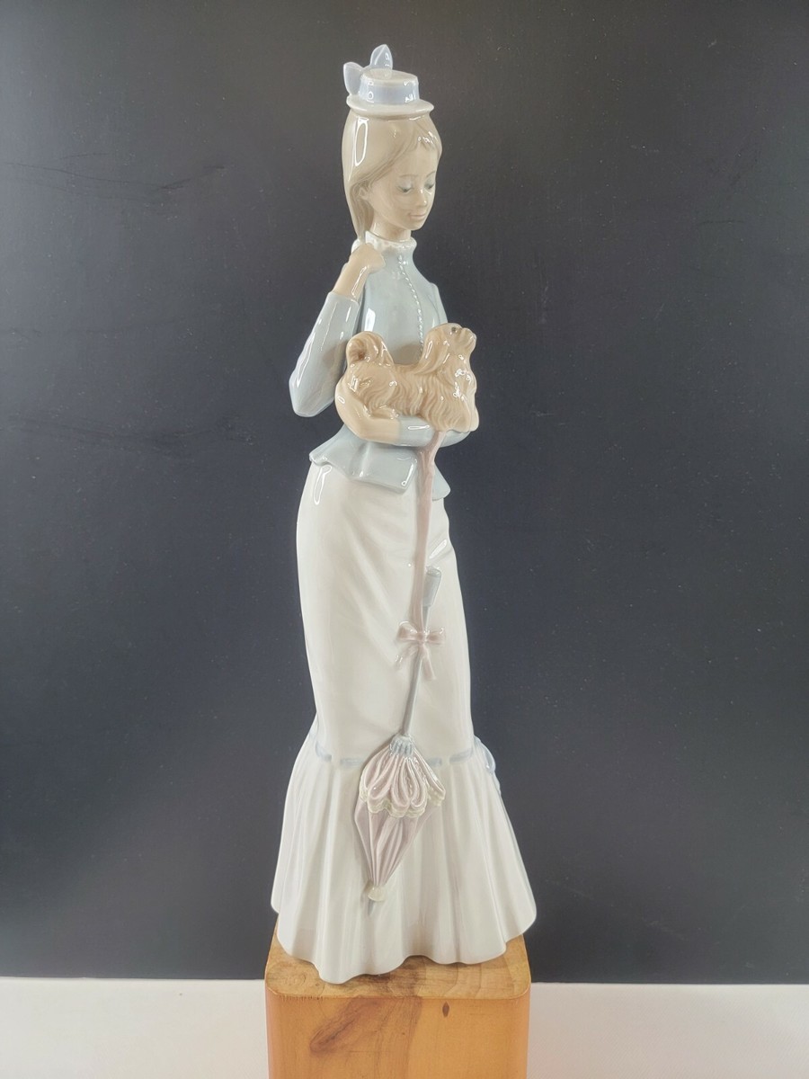 LLADRO #4893 A Walk With The Dog Woman with Small Dog & Umbrella