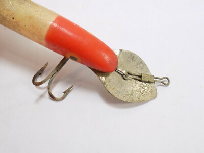 VINTAGE CISCO KID FISHING LURE 7" LONG TROLLING LURE RED & WHITE METAL BILL  | eBay